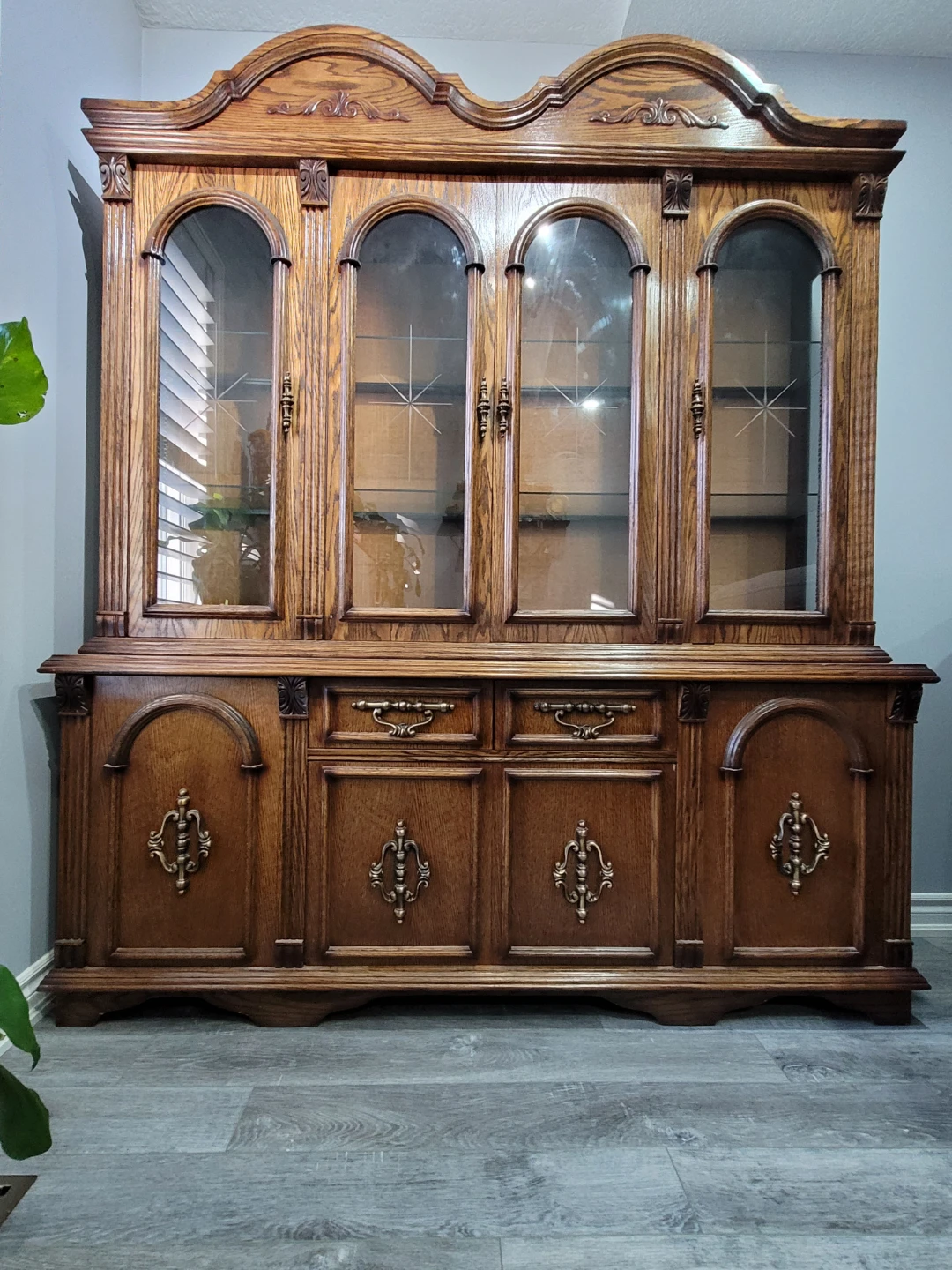 Antique Wooden Hutch for Sale - photo 2