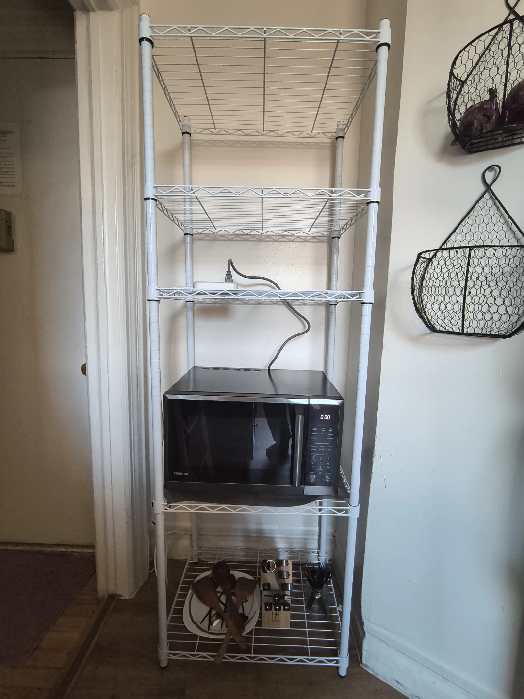 White 5-Shelf Wire Rack with Microwave - photo 2