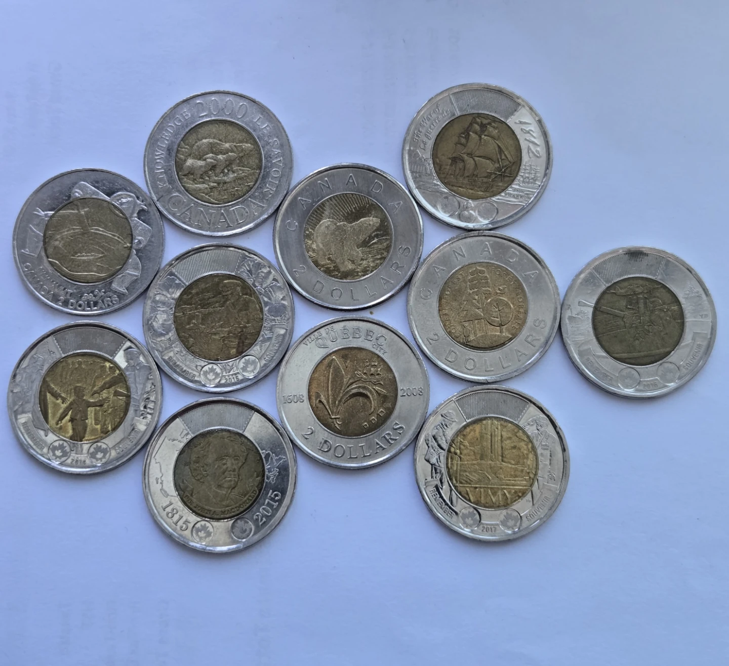 Collection of Canadian 11 Tonnies. - photo 2