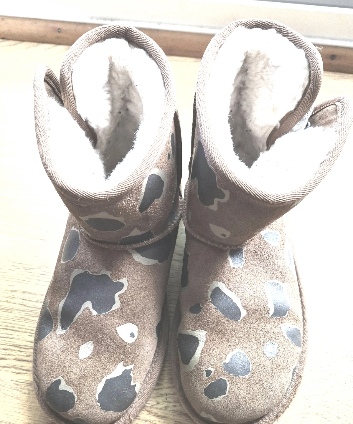 UGGS Brown Suede-like Boots with Black & White Pattern