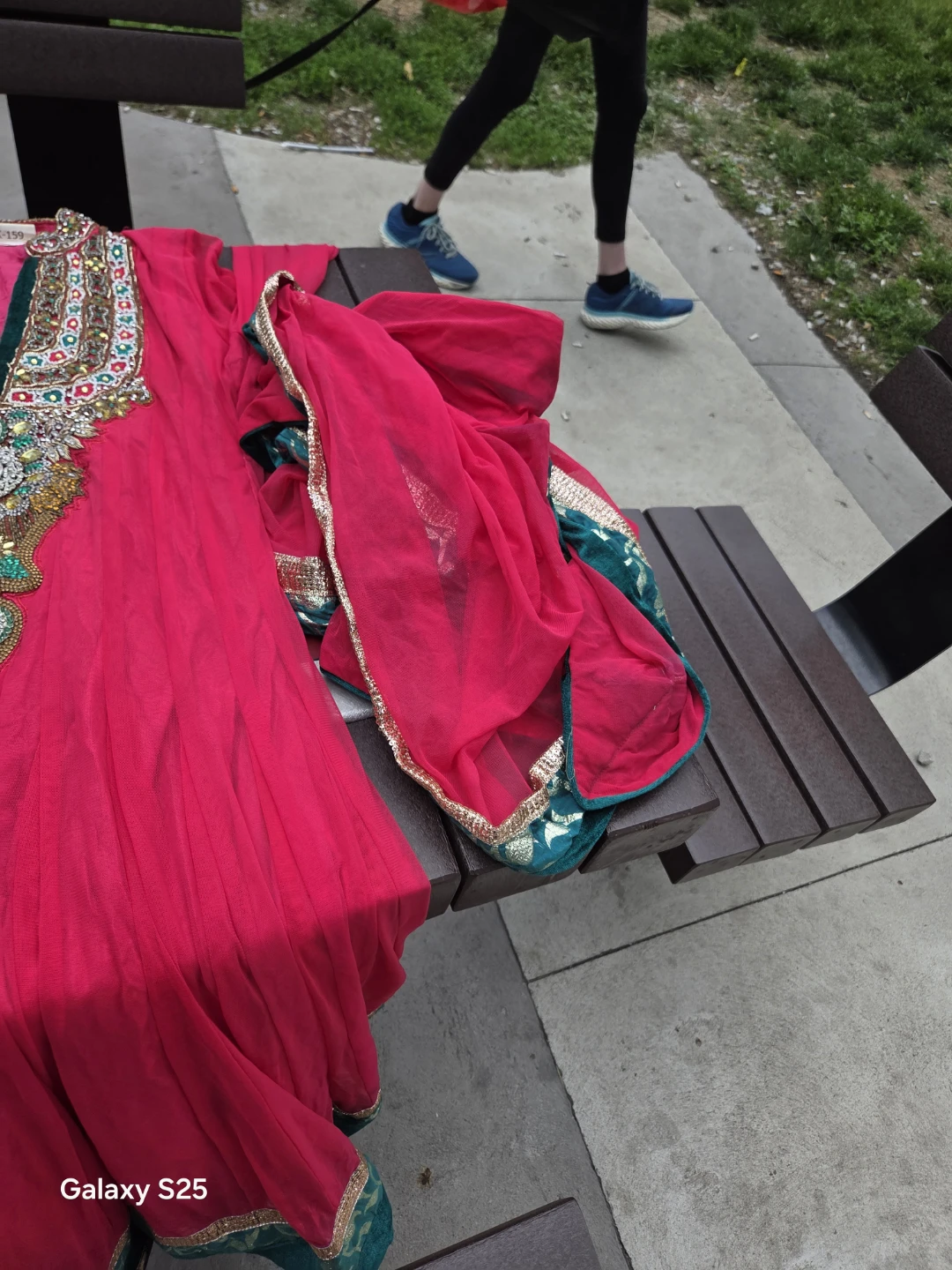 Fuchsia Embroidered Anarkali Suit with Dupatta - photo 5