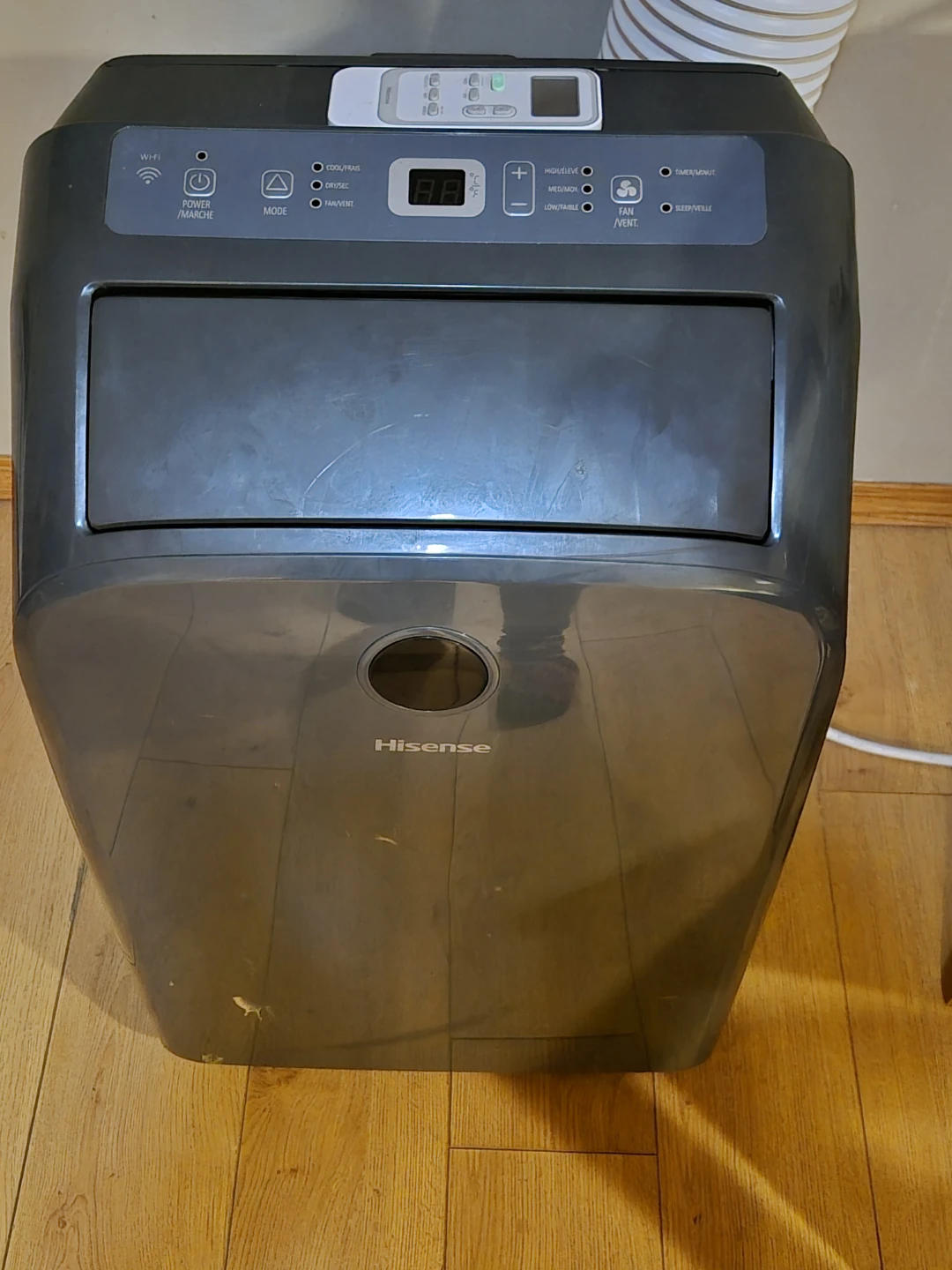 Hisense 10000BTU Air Conditioner - photo 2