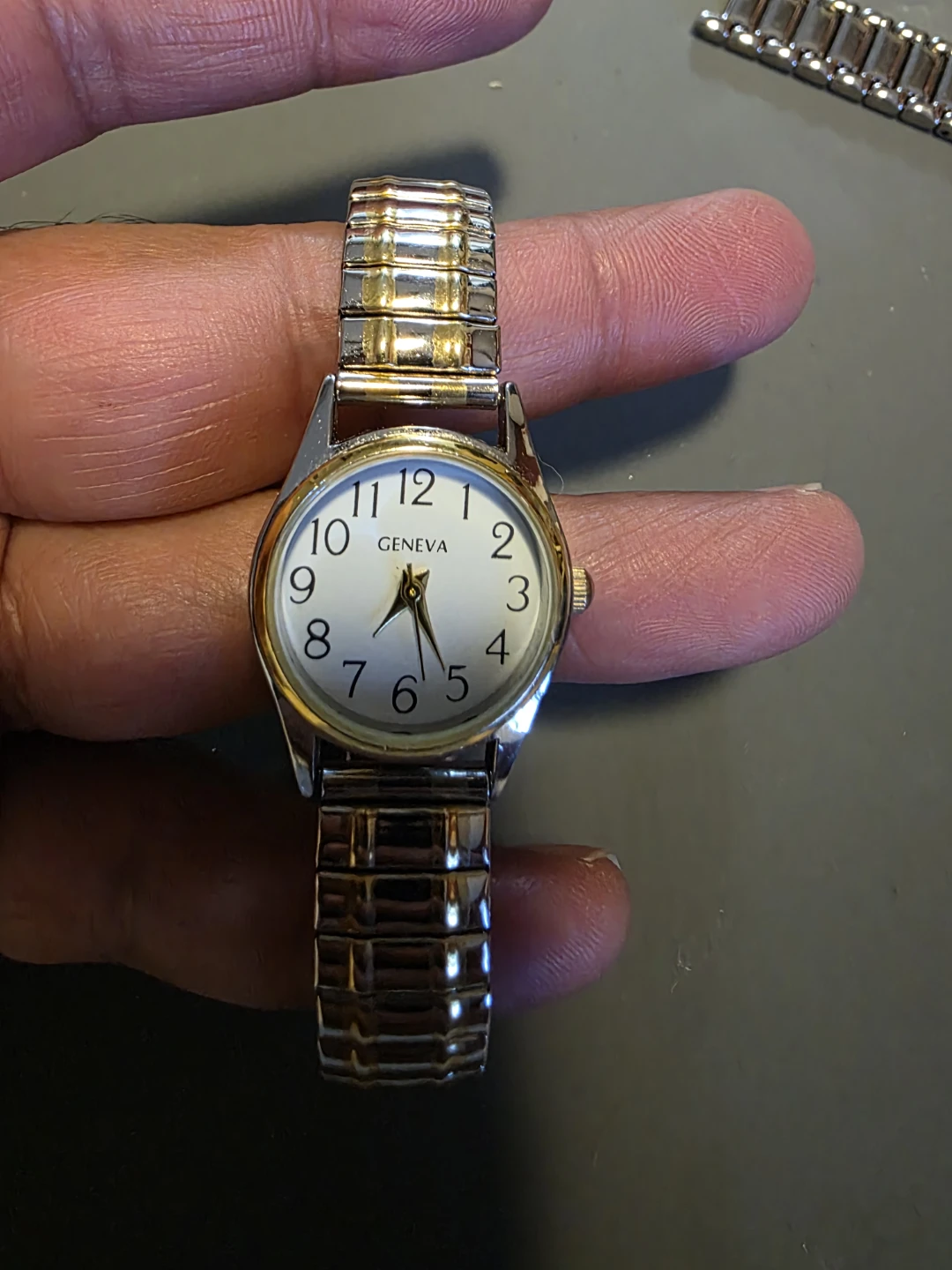 Geneva Women's Quartz Watch