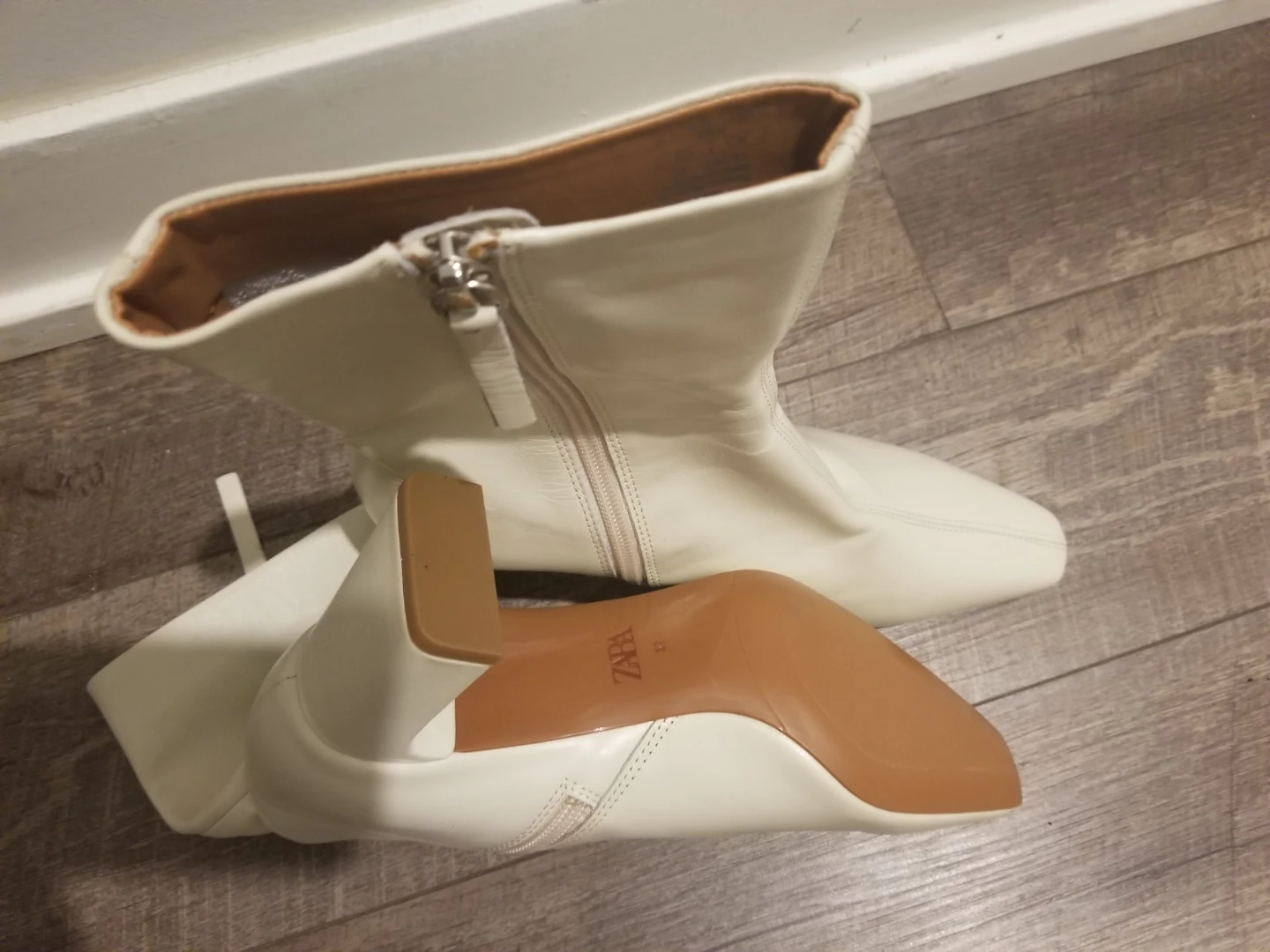 White Zara Ankle Boots Size 37 - photo 2