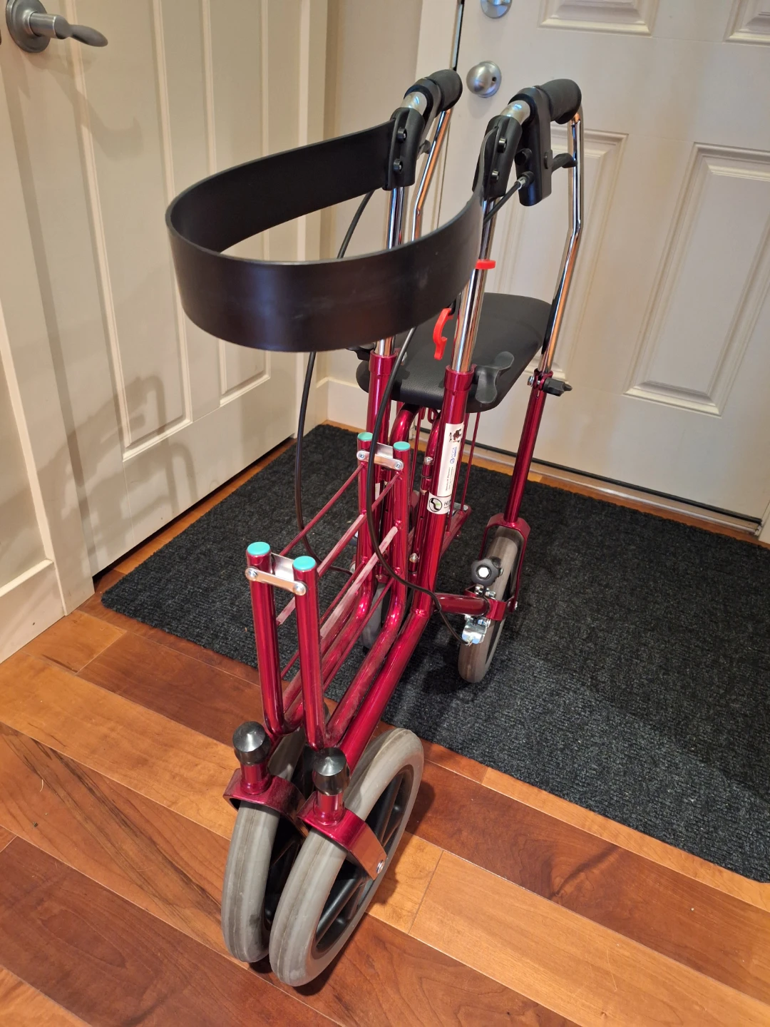 Carl-Oskar, Humancare 72cm Reinforced Rollator Walker - photo 5