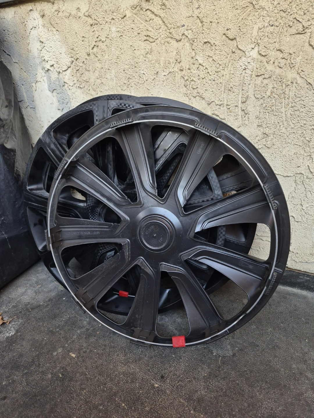 DriveStyle IVO Carbon Black Wheel Cover Kit - 18" - photo 4