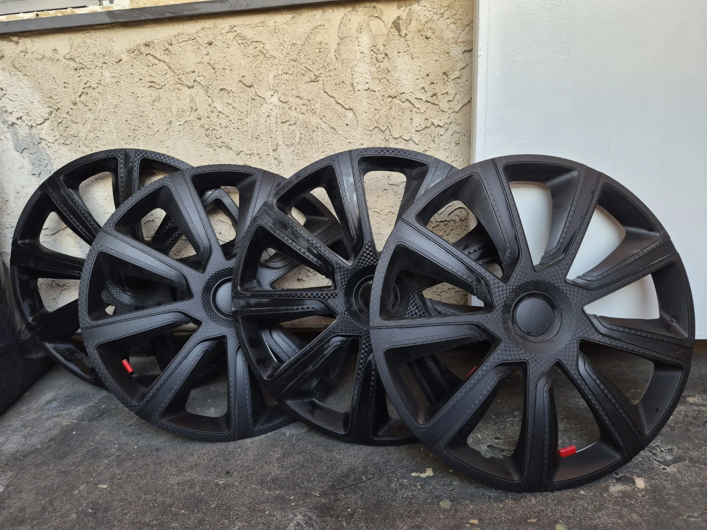 DriveStyle IVO Carbon Black Wheel Cover Kit - 18" - photo 5