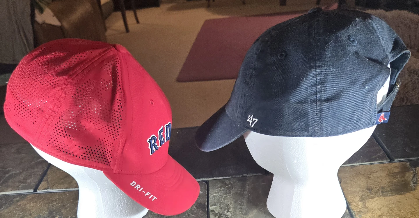 Boston Red Sox Hats, Caps. 2. Very Good Condition. - photo 3