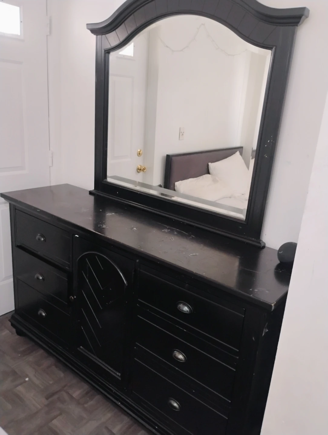 Black Dresser with Mirror - photo 3