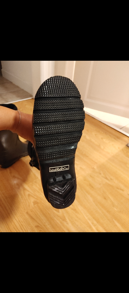 WindRiver Black Rubber Rain Boots with Fleece Liners size 9 - photo 5