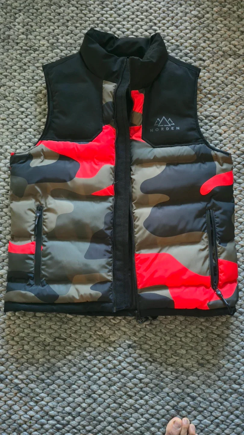 Norden Camo Puffer Vest