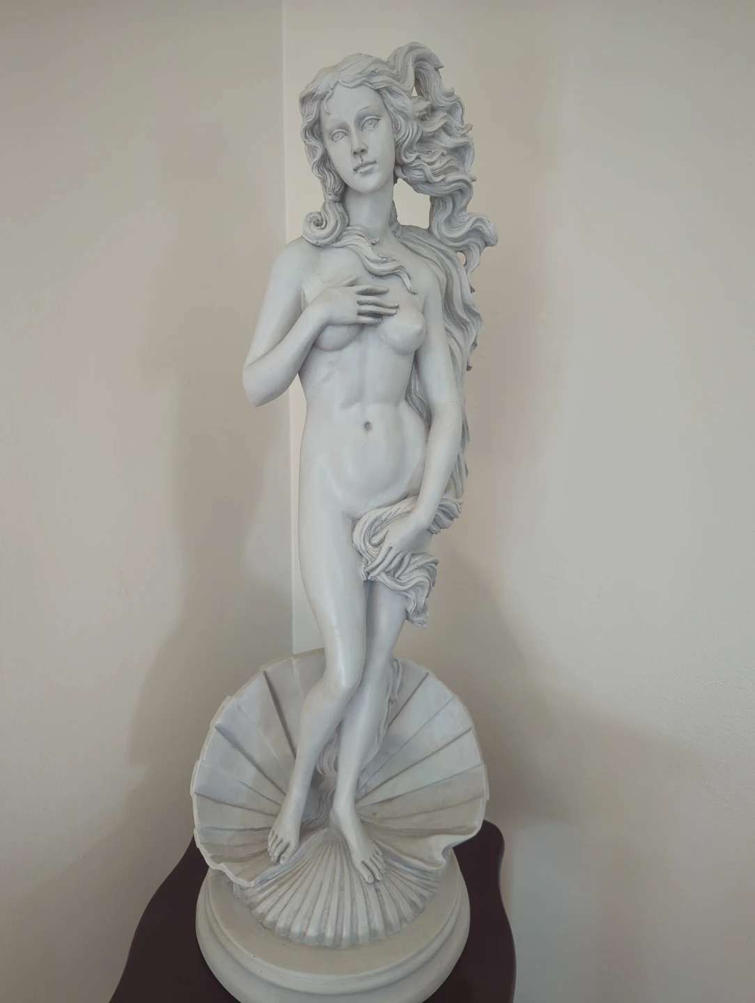 Venus de Milo Statue
