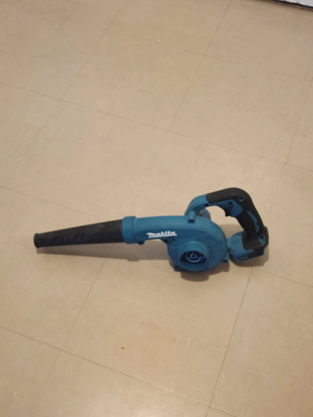 Makita Cordless Blower