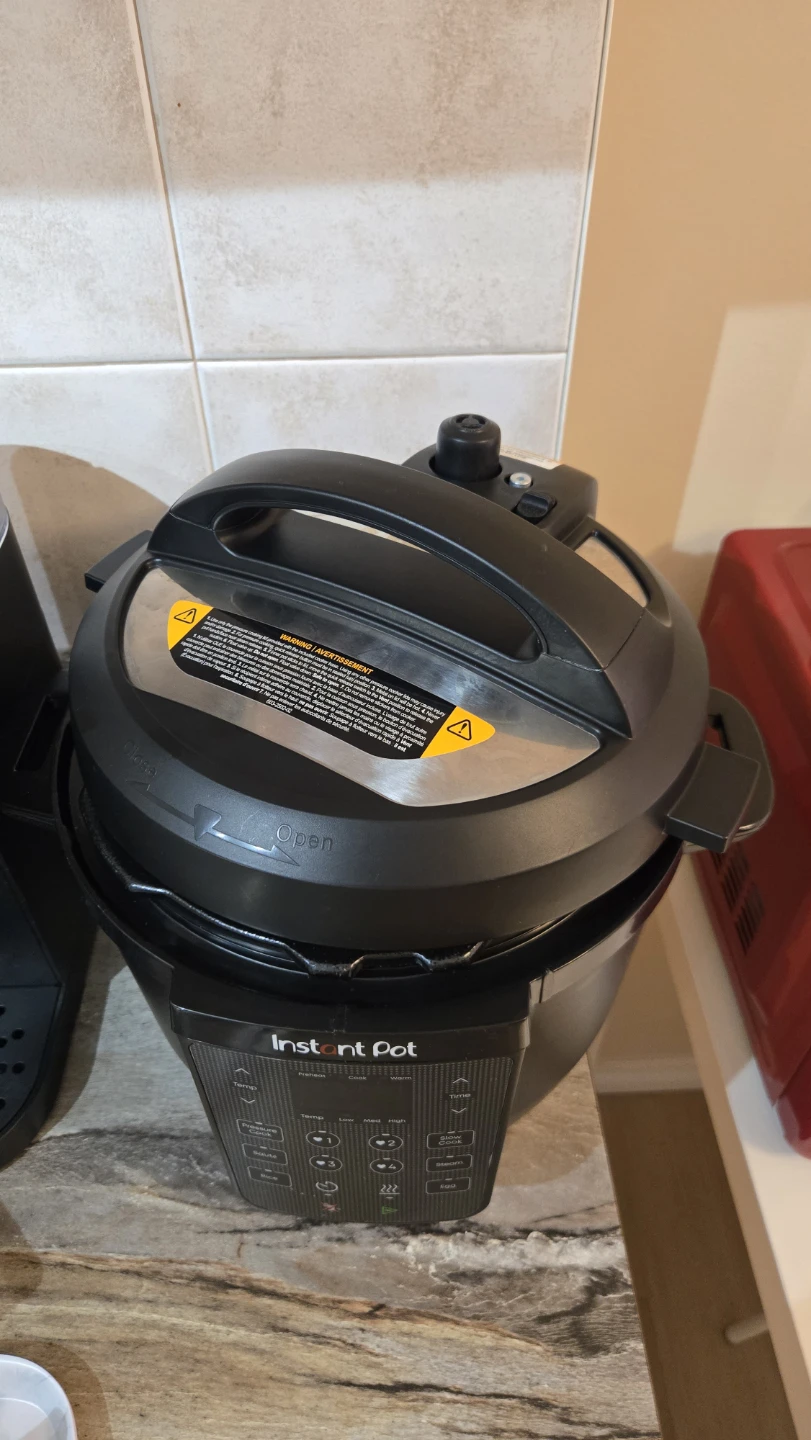 Instant Pot Pressure Cooker - photo 2