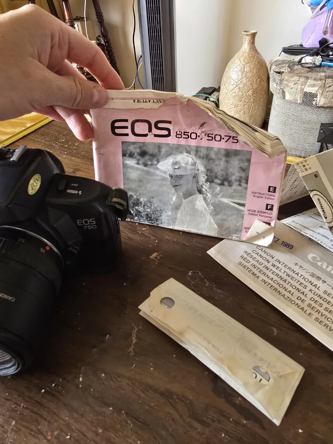 Canon EOS 750 35-70mm SLR Film Camera - photo 3