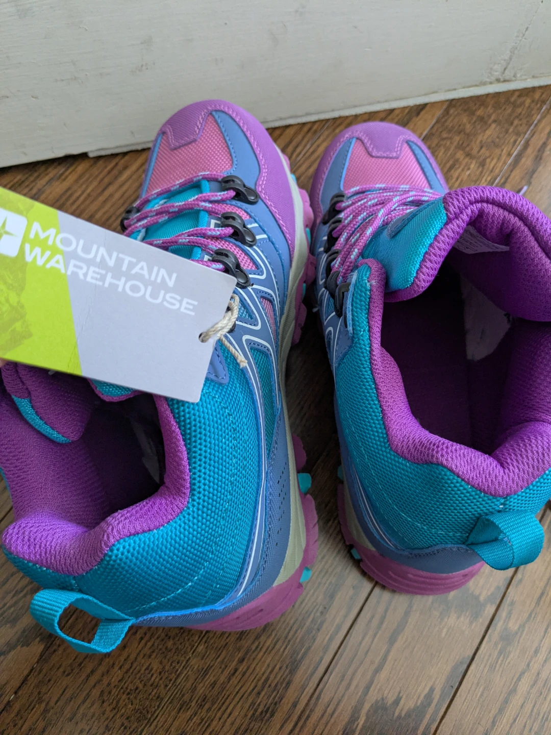 New Mountain Warehouse Kids Hiking Boots Size 3 UK