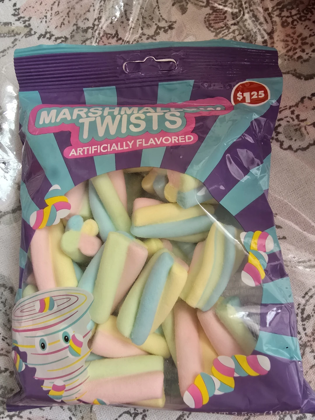 ⚽️ Marshmallow Twists Artificially Flavored Candy Bag