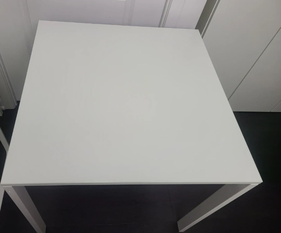 Ikea Table - photo 2