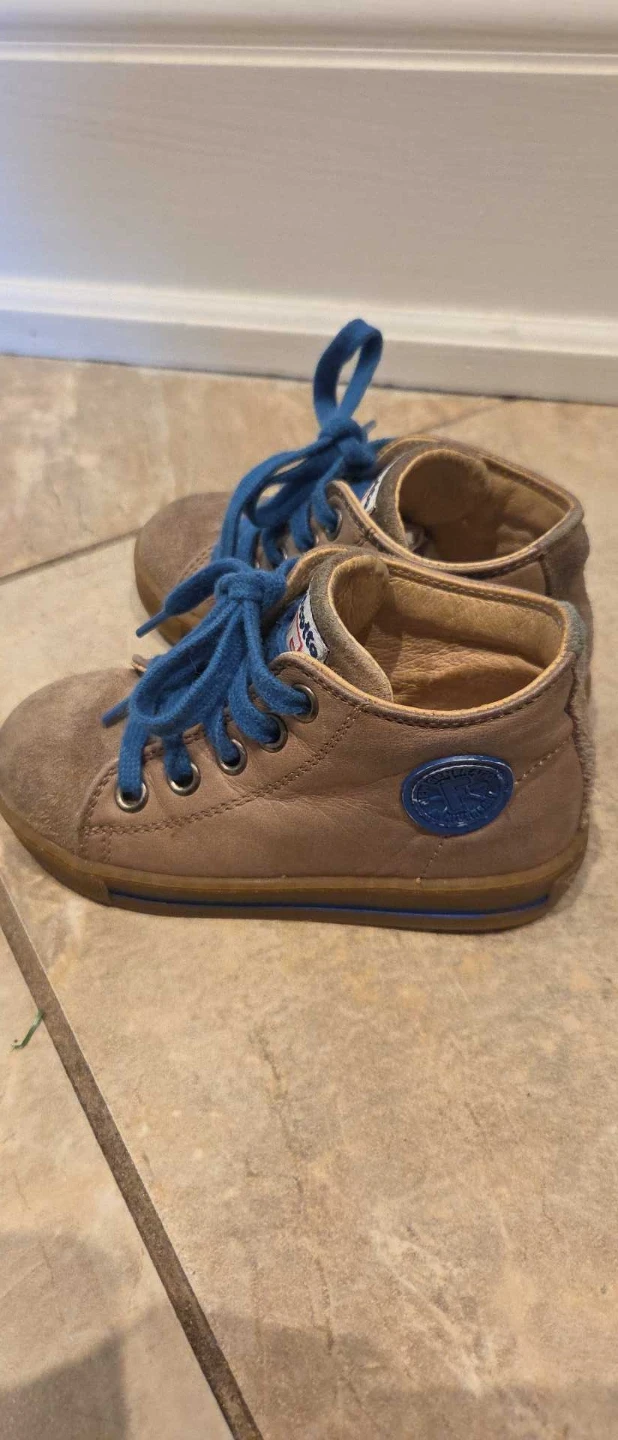 Falcotto leather kids shoes Size 23 - photo 2