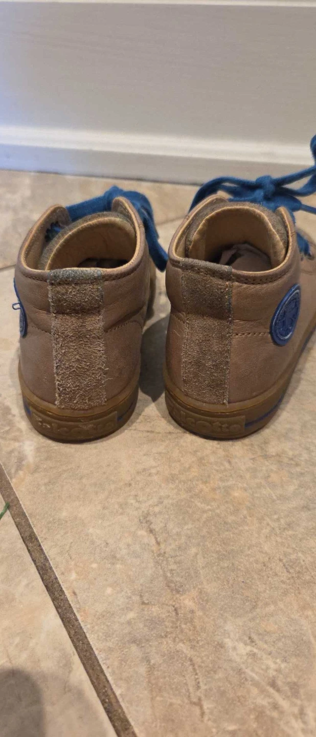 Falcotto leather kids shoes Size 23 - photo 3