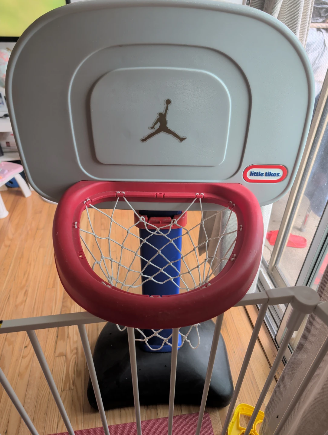 Little Tikes Jordan Slam Dunk Basketball Hoop