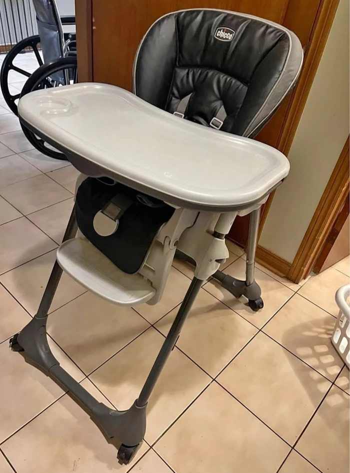 Chicco High Chair - photo 3