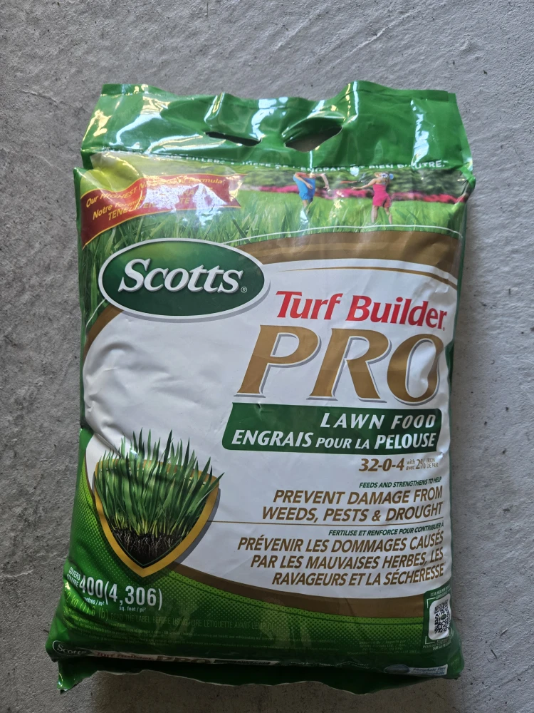 Scotts Turf Builder PRO Lawn Food 400