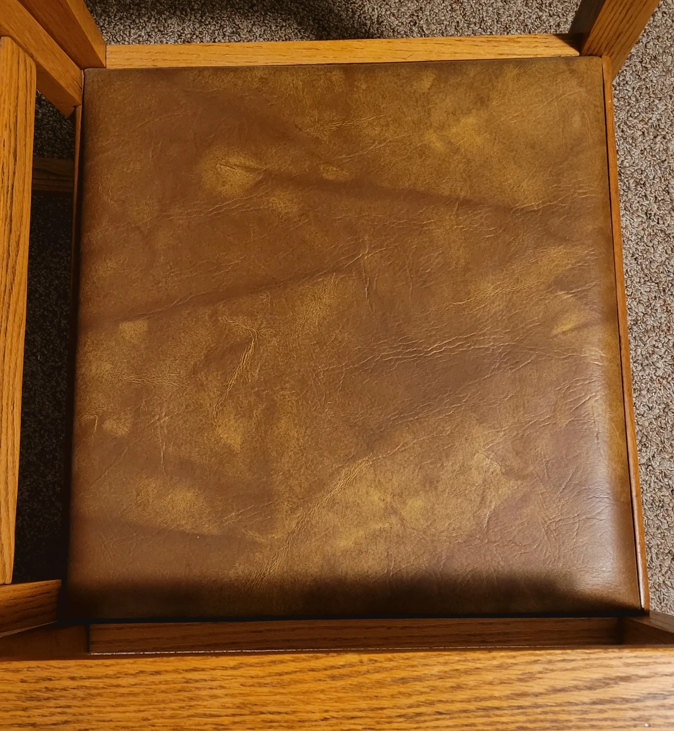 Oak Rocking Chair w/ Leather Seat & Back - photo 3
