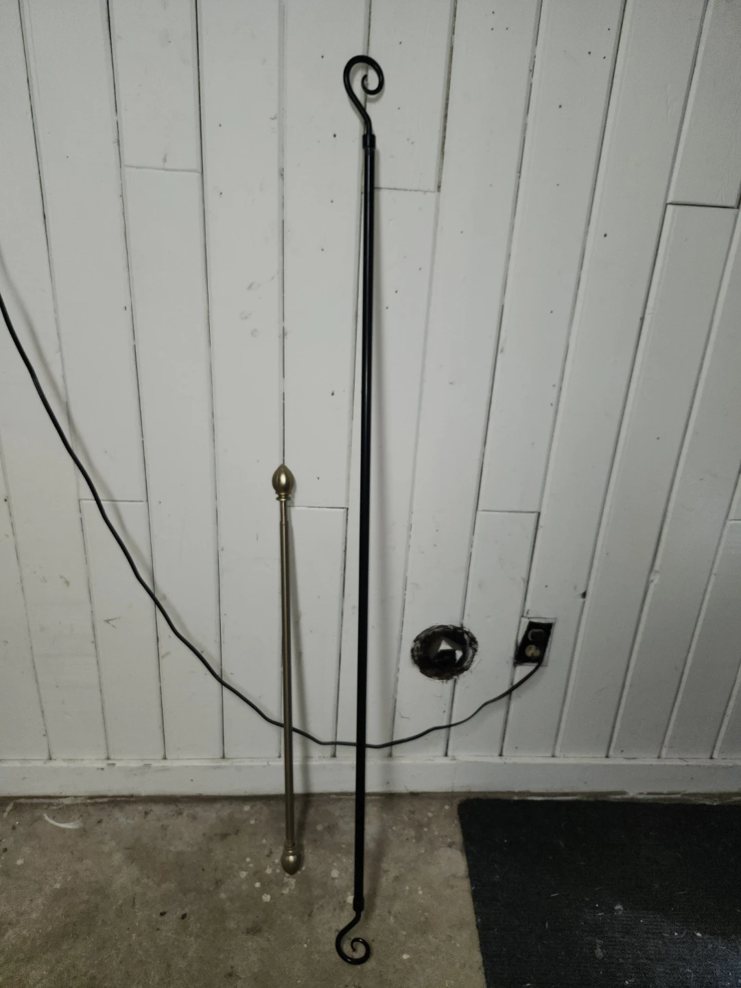 Curtain rods