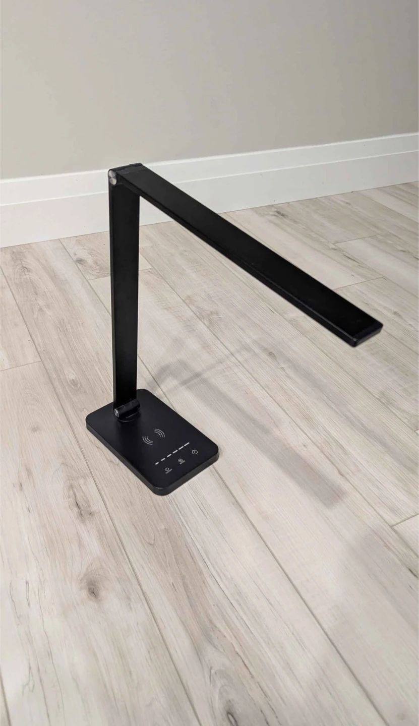 foldable table lamp with charger - photo 2