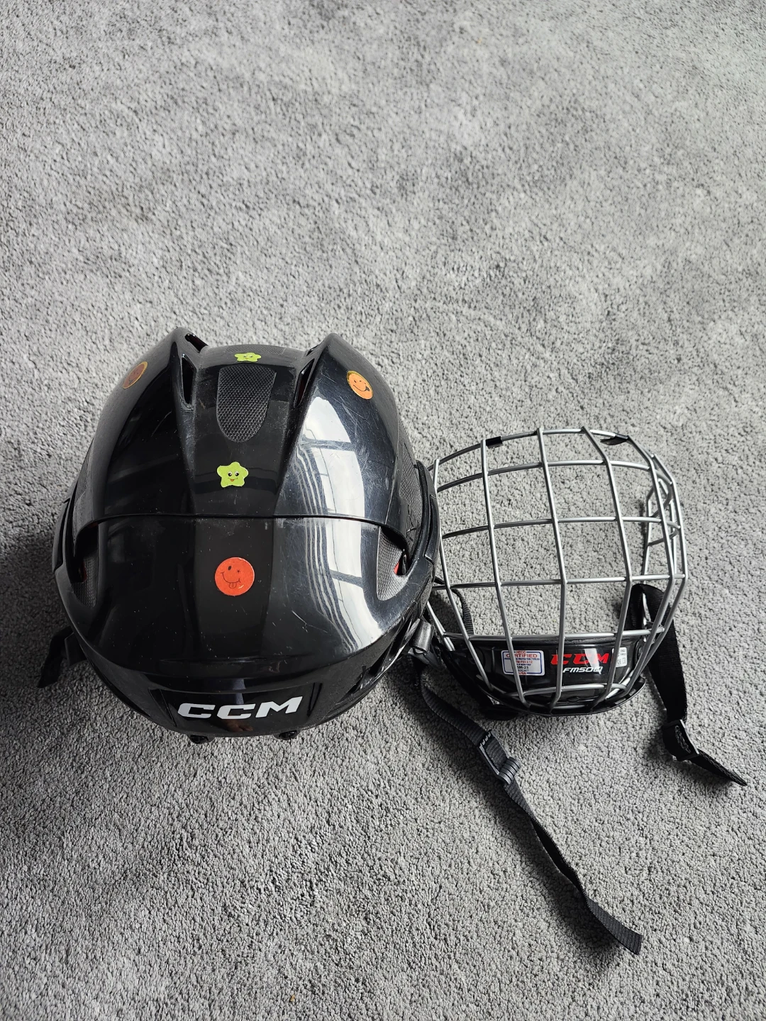 CCM Youth Hockey Helmet with Cage - photo 2