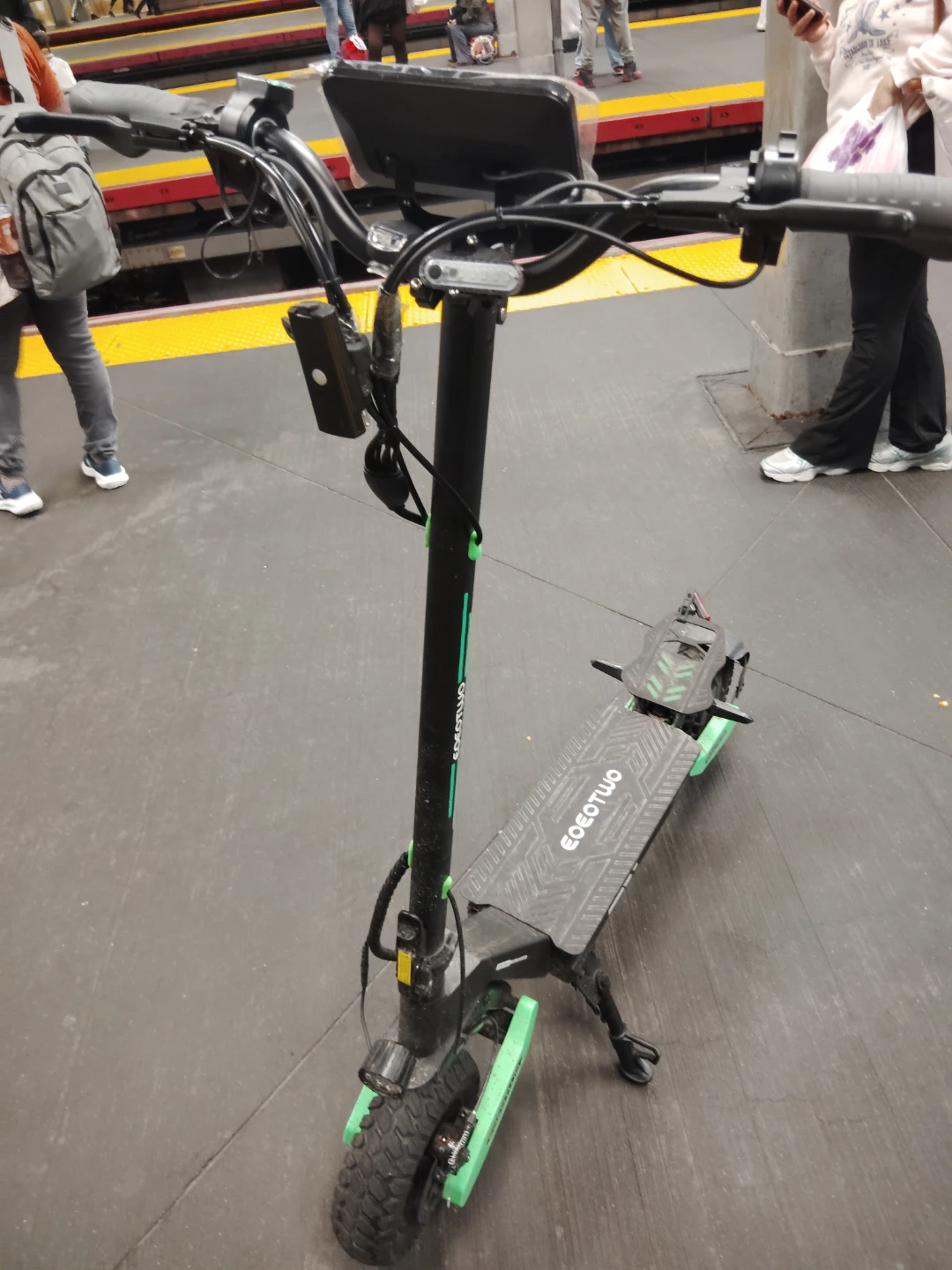 EOEO TWO Electric Scooter - photo 5