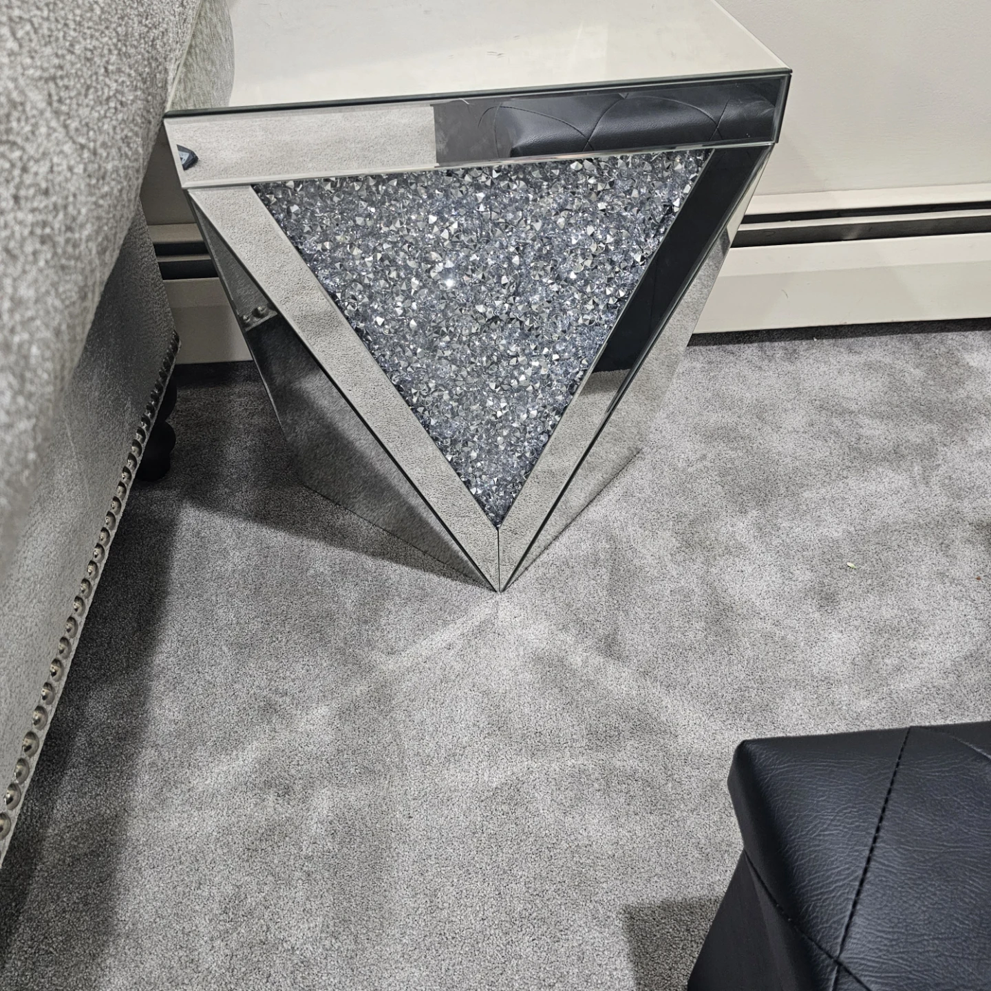 Crushed Crystal Mirrored End Table - photo 4