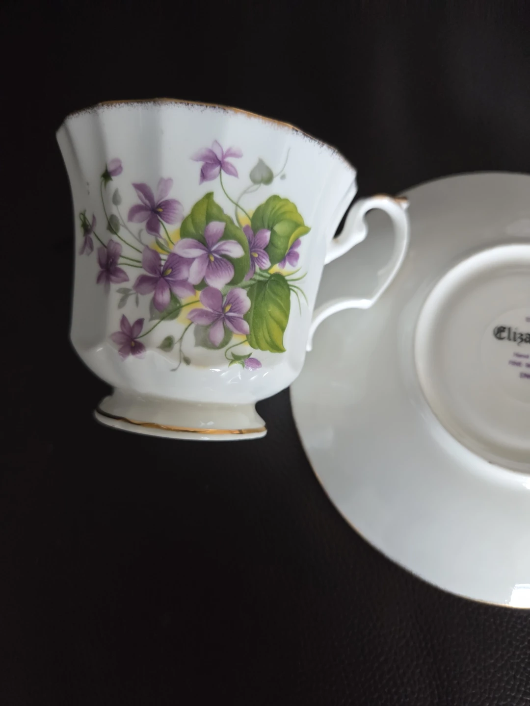 Elizabethan Fine Bone China Tea Cup and Saucer Set - photo 3