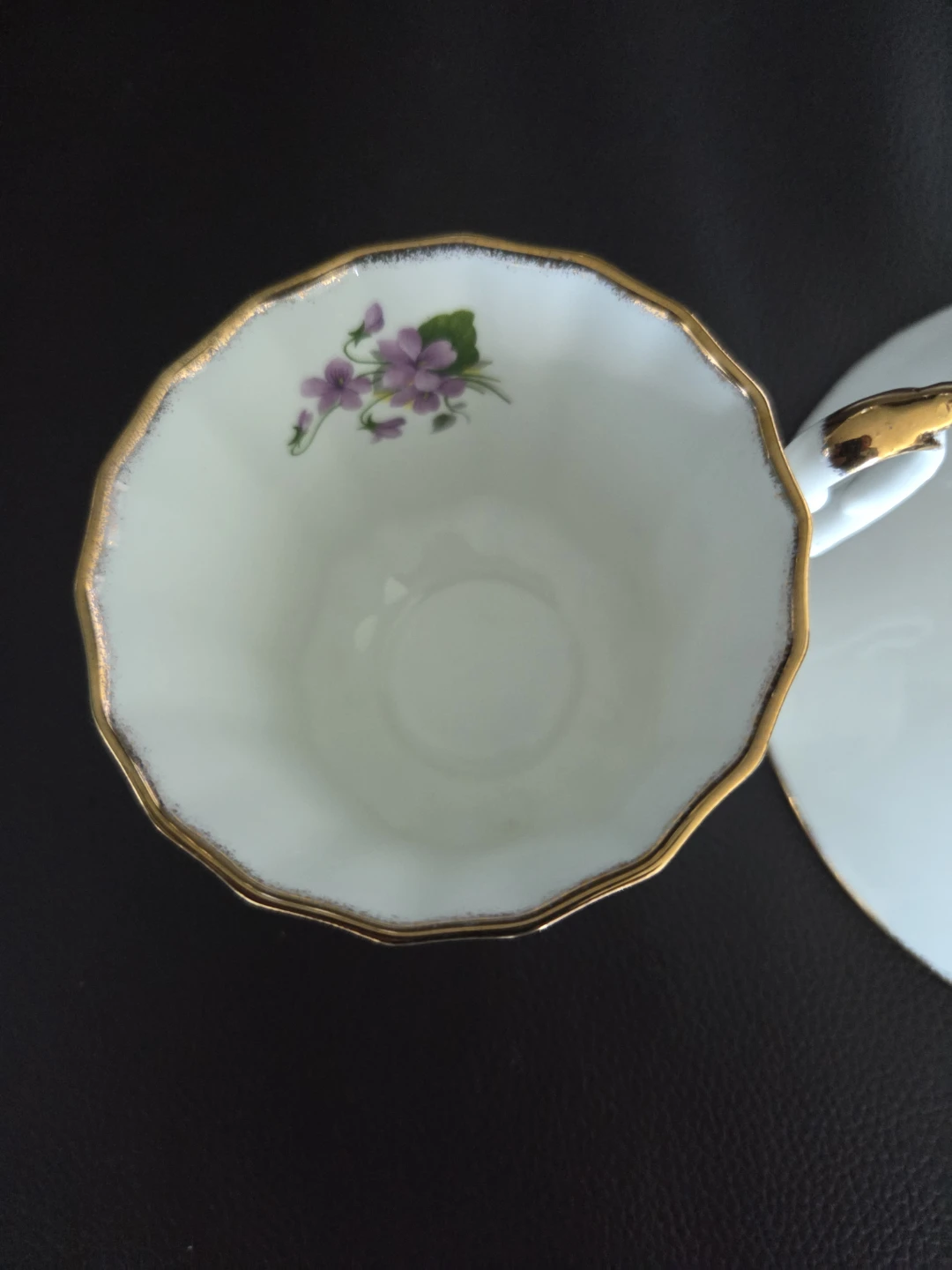 Elizabethan Fine Bone China Tea Cup and Saucer Set - photo 4