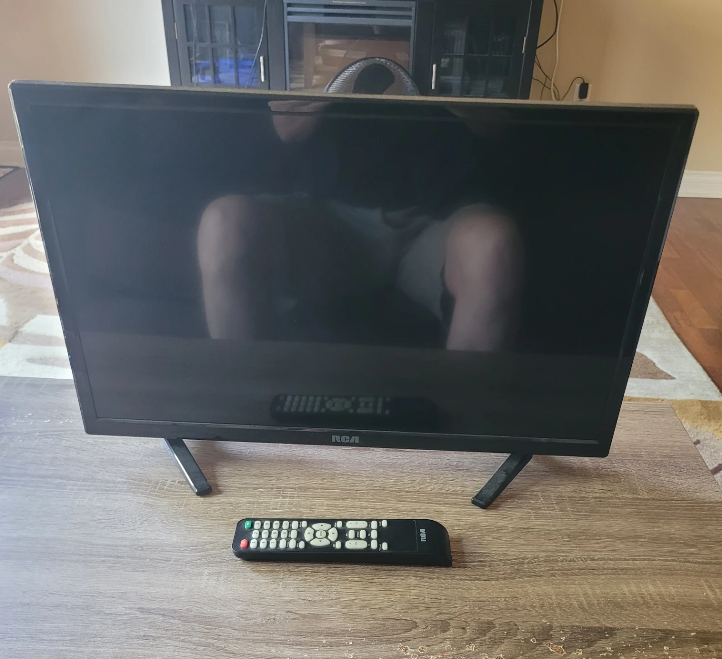 RCA 24" HD LED TV RT2412-B