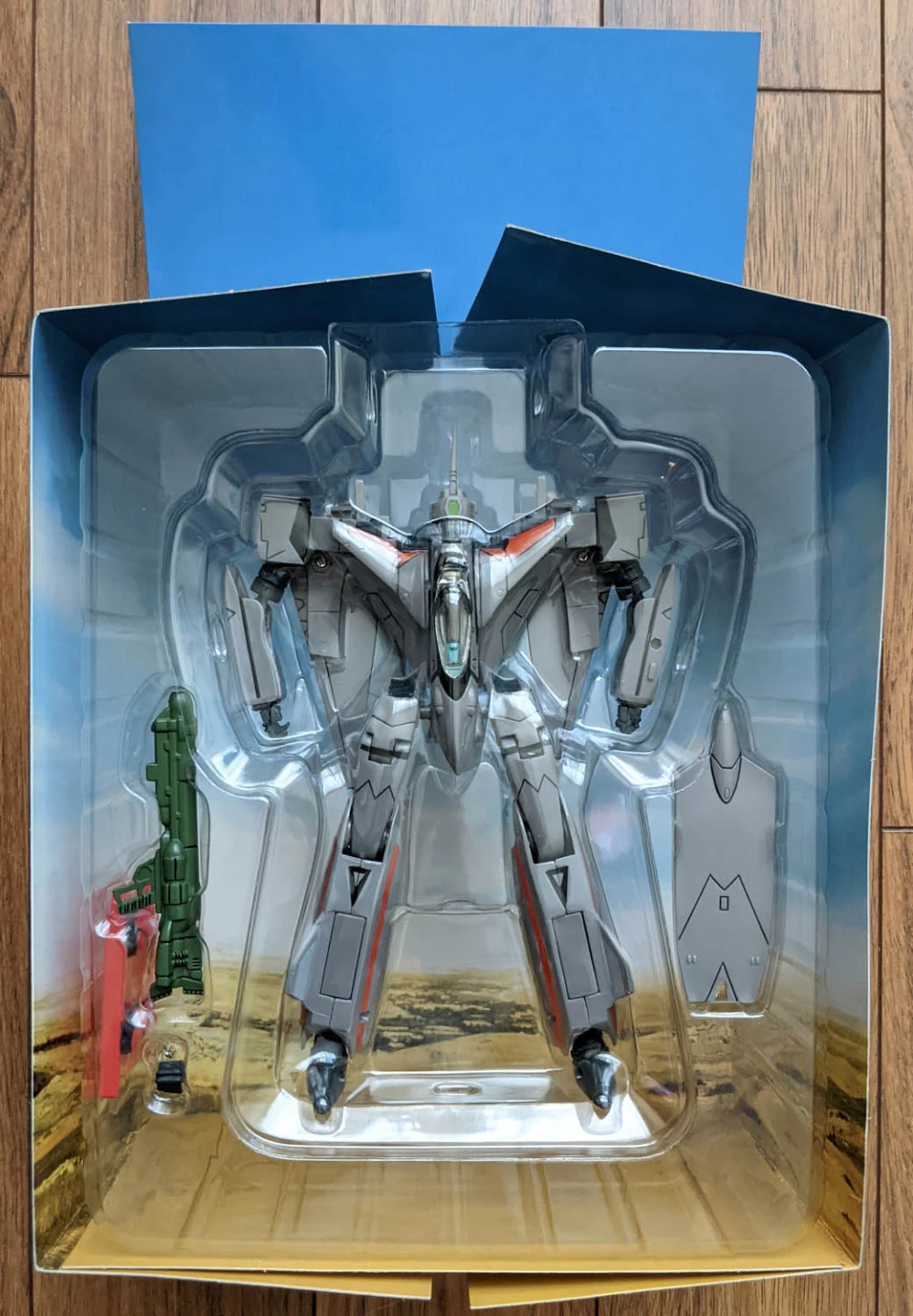 Macross Plus VF-11B Variable Fighter - 100% COMPLETE, UNUSED - photo 2