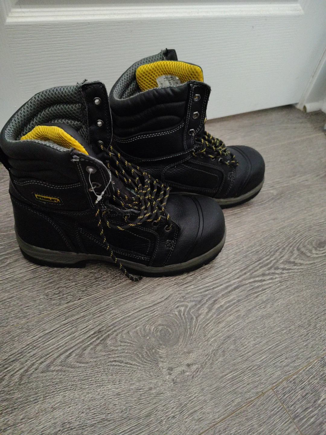 Stanley Insulated Work Boots - photo 2