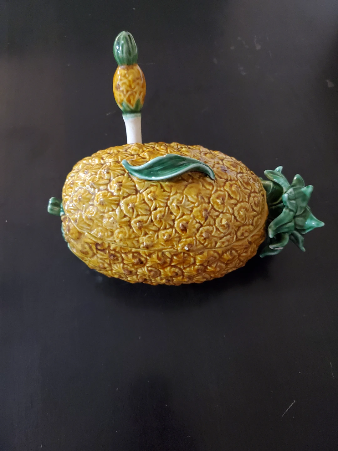 Portuguese Pineapple Serving Dish - photo 2