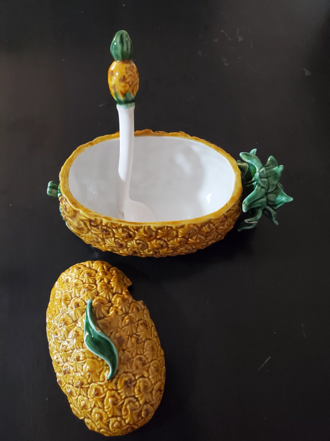 Portuguese Pineapple Serving Dish - photo 3