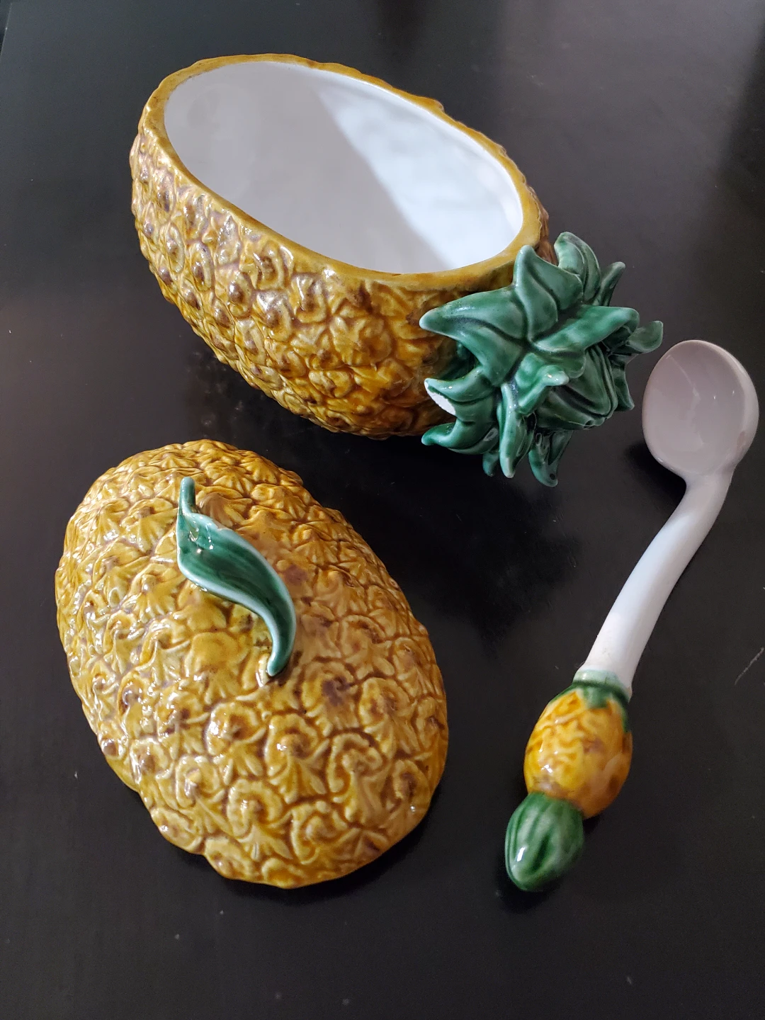 Portuguese Pineapple Serving Dish - photo 5