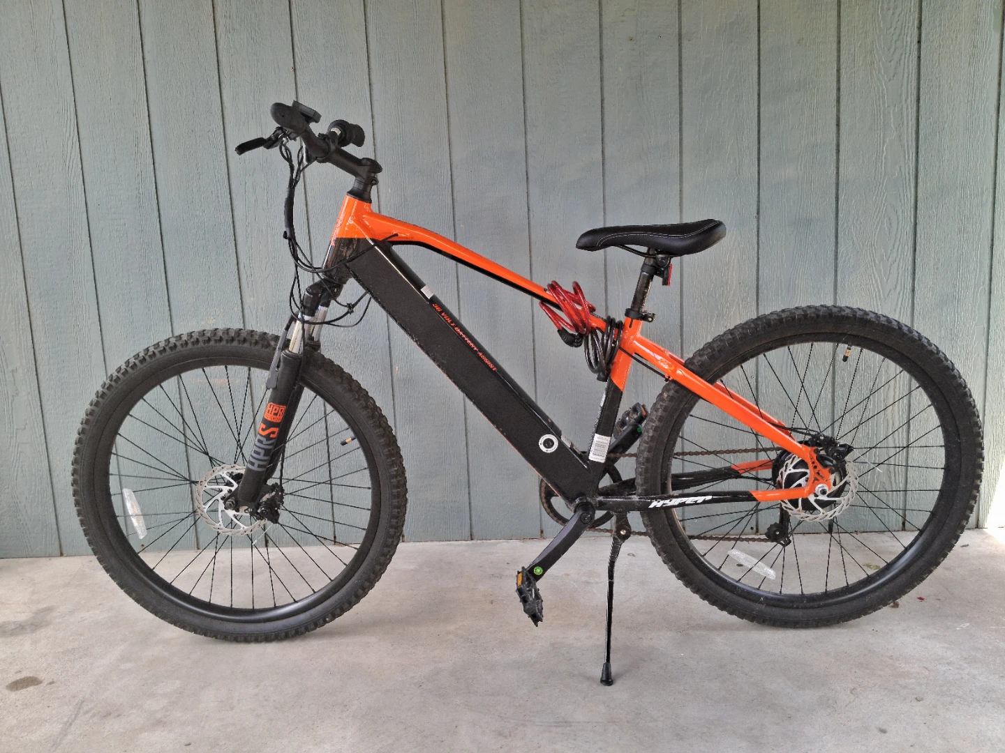 Hyper Hero Lectro 27.5” E-Bike 250W Electric Bike