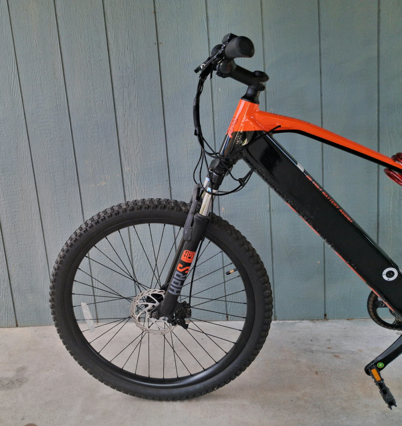 Hyper Hero Lectro 27.5” E-Bike 250W Electric Bike - photo 2