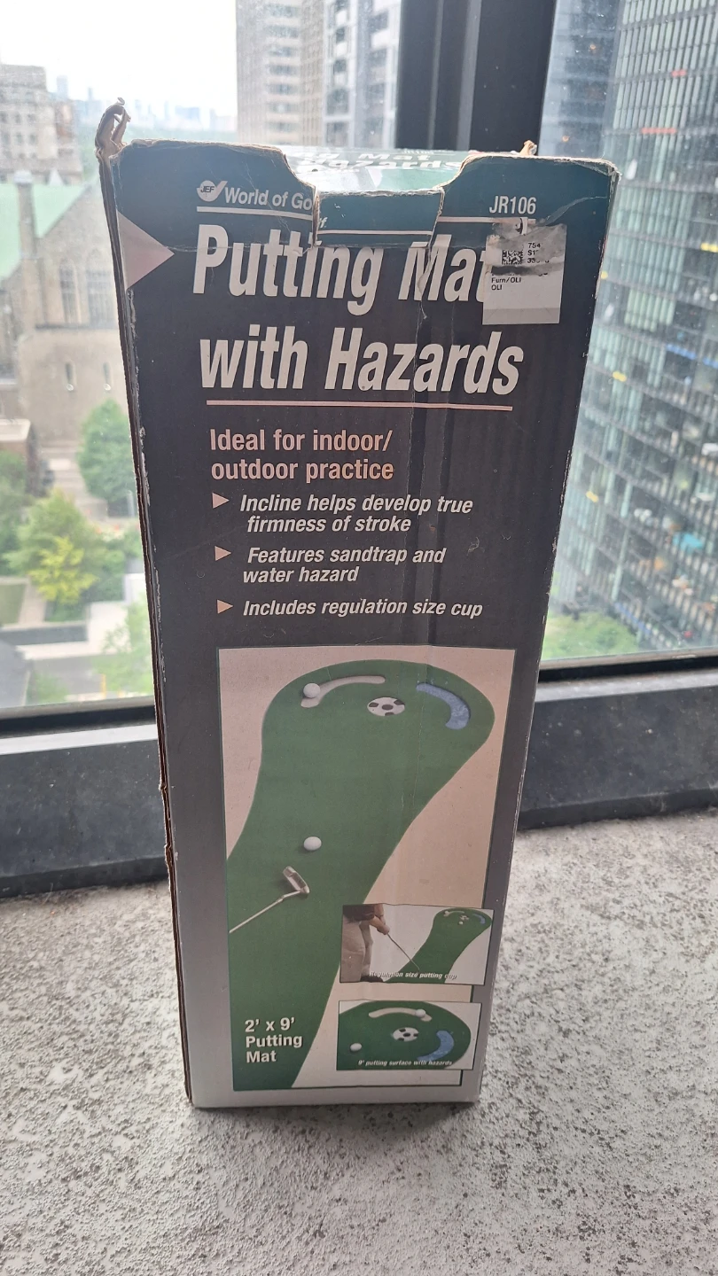Mini Golf Putting Mat with Hazards