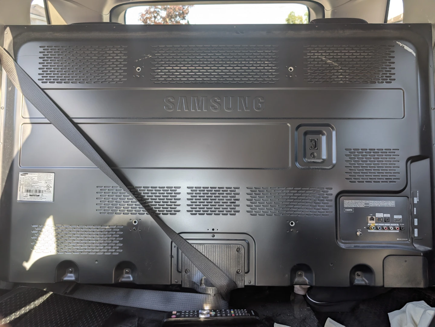 Samsung Smart TV with Remote - photo 4