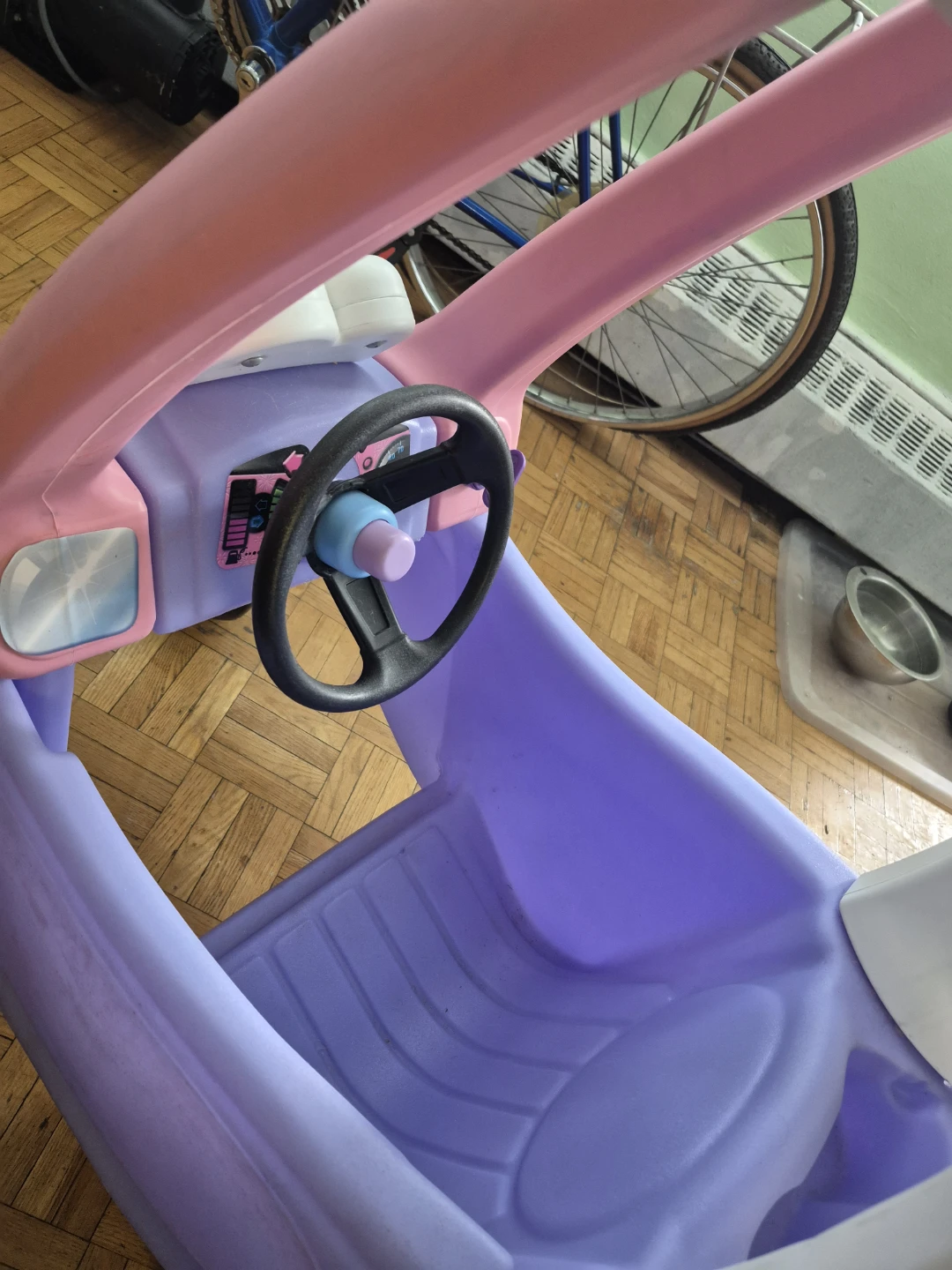 Little Tikes Princess Cozy Coupe Ride-On Car