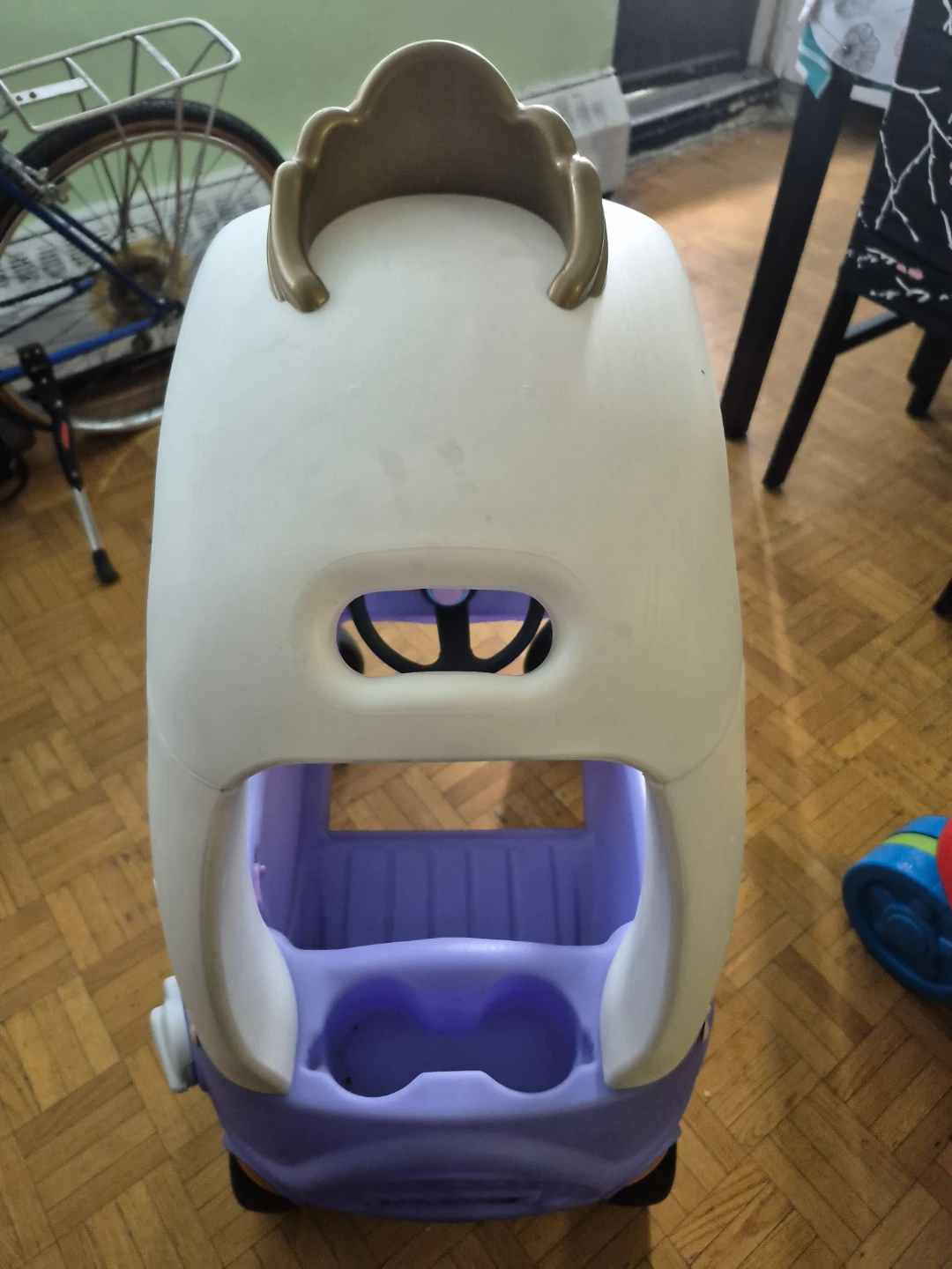 Little Tikes Princess Cozy Coupe Ride-On Car - photo 3