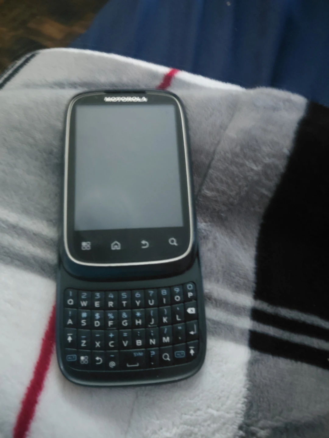 Motorola Backflip MB300 - photo 3