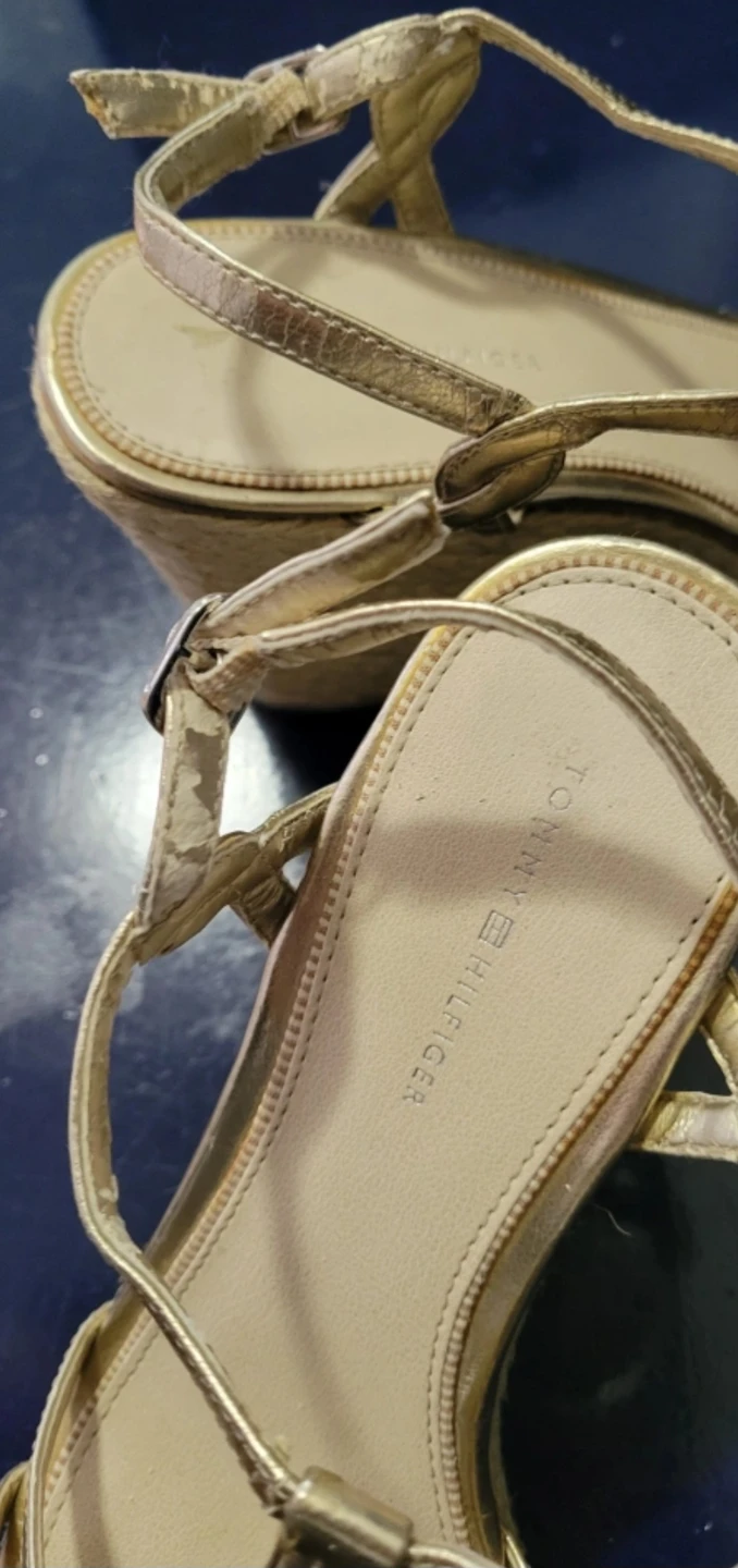 Tommy Hilfiger Gold Espadrille Wedge Sandals - photo 3