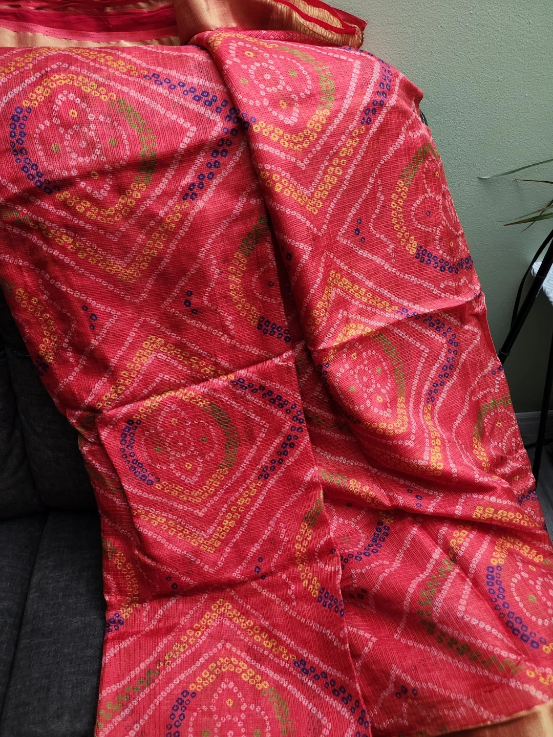 Red Bandhani Saree Blouse Piece - photo 5